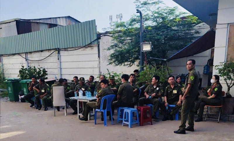 Cán bộ Công an địa phương và lực lượng giữ gìn ANTT ở cơ sở từng phải có mặt bên trong và ngoài dự án nhằm bảo đảm ANTT.